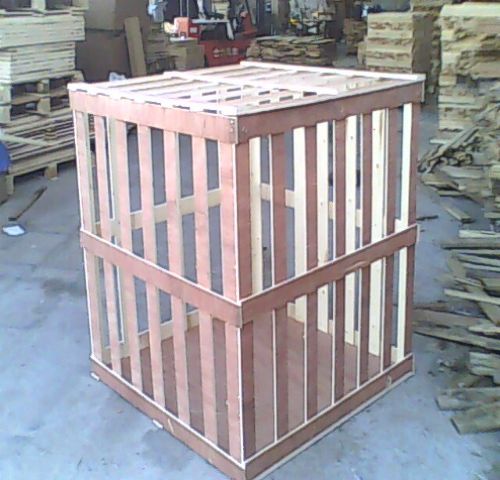 主营:木包装箱,木制托盘,出口包装箱,免熏蒸托盘,木制包装箱